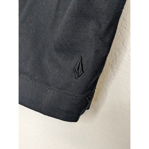 Volcom True to This Black Board Skater Shorts Zip Button Fly Mens Size 30 - Picture 9 of 9